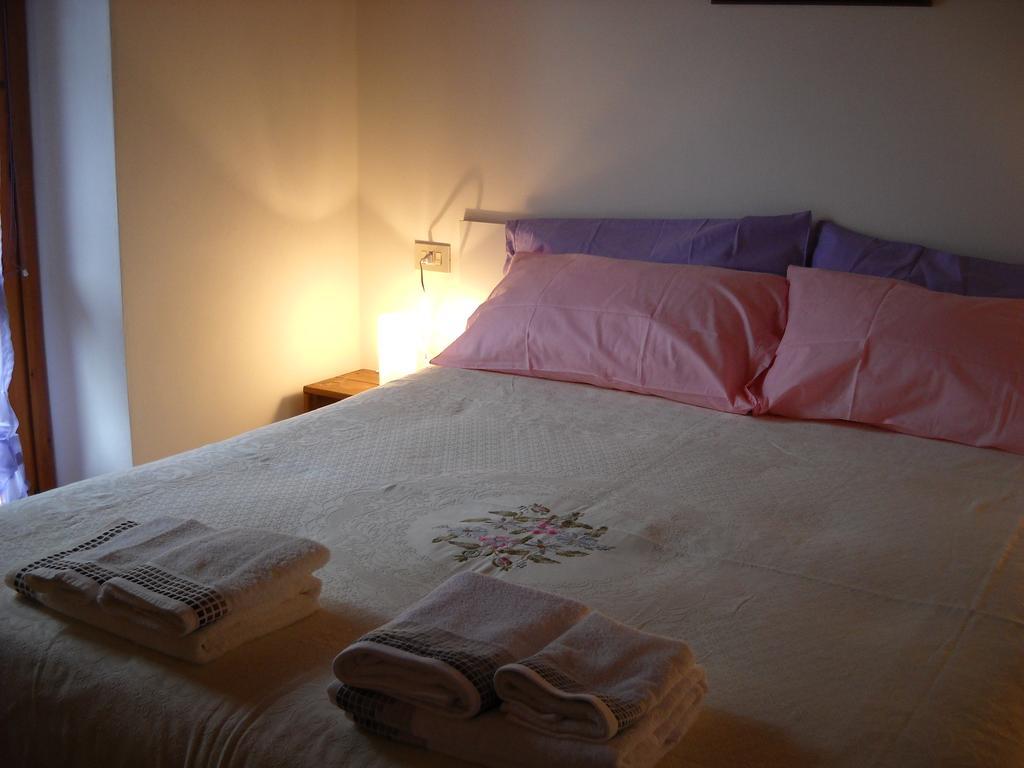 Agriturismo Cascina Lert Marone Extérieur photo