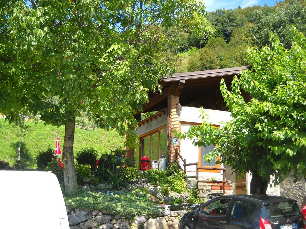 Agriturismo Cascina Lert Marone Extérieur photo